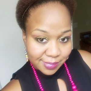 Meet your Posher, Sharonia